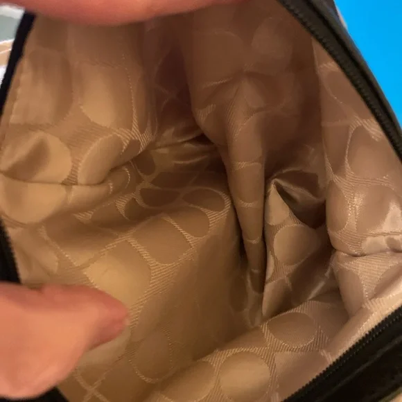 Kate Spade Hobo Bag EUC. - Picture 8 of 10